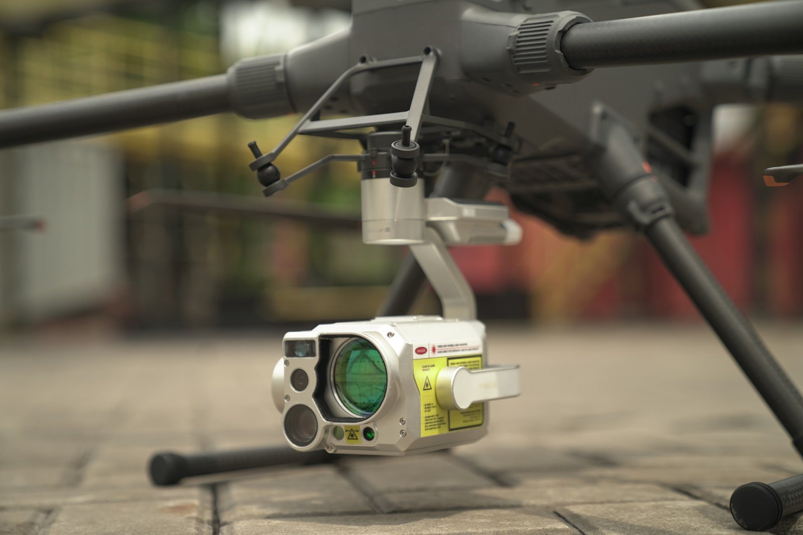 MetScan V1P onder een DJI-drone, dichtbij