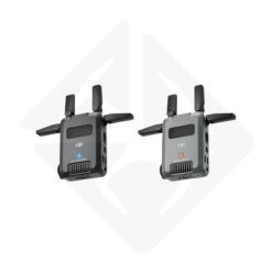 Émetteurs-récepteurs DJI avec antennes déployées.