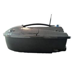 Bateau amorceur, vue arrière avec hélices