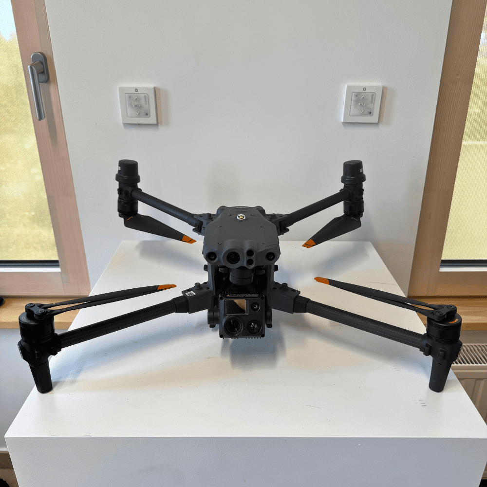 DJI Matrice 30T d'occasion, vue de face