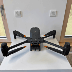 DJI Matrice 30T, bras repliés